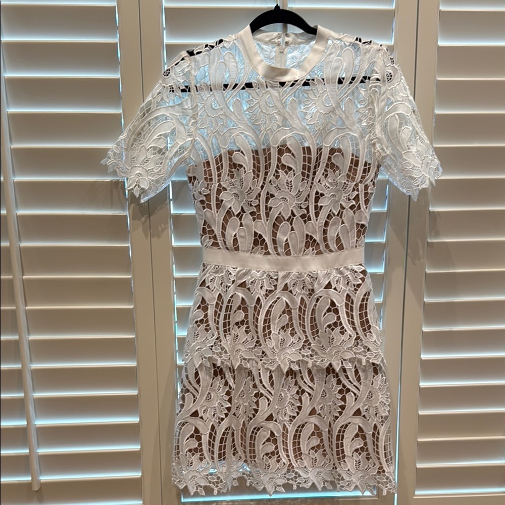 Elegant White Lace Dress